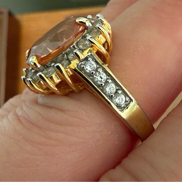 Cocktail Ring - Picture 4 of 9